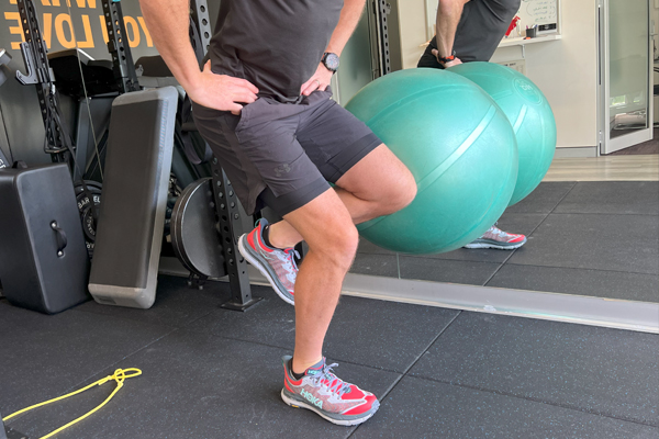 1.	One Leg Ball Squat 